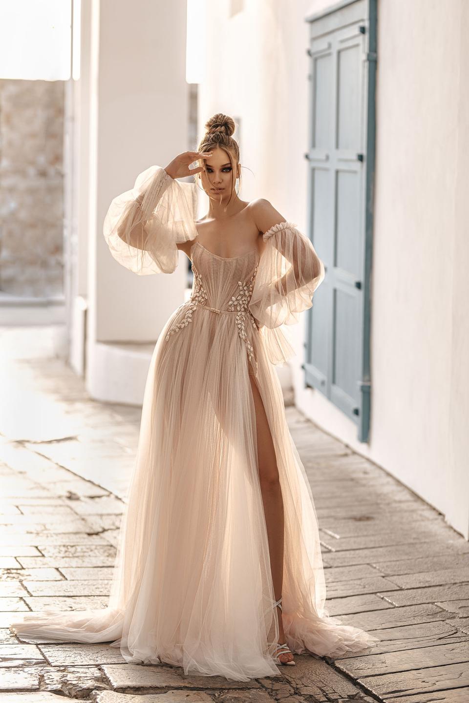 Les Magnifiques Robes De Mari E Nude De Berta Bridal