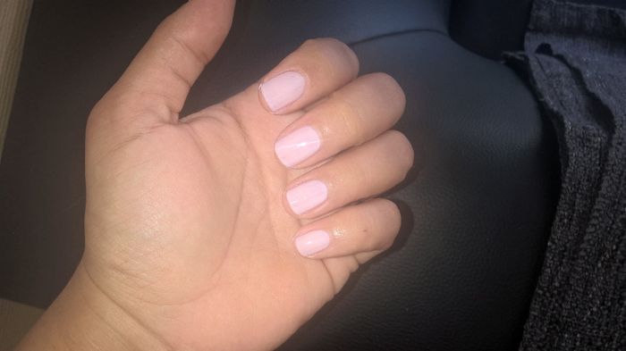 Sélection de vernis nude pour une manucure aérienne Beauté Forum