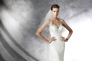 Pronovias