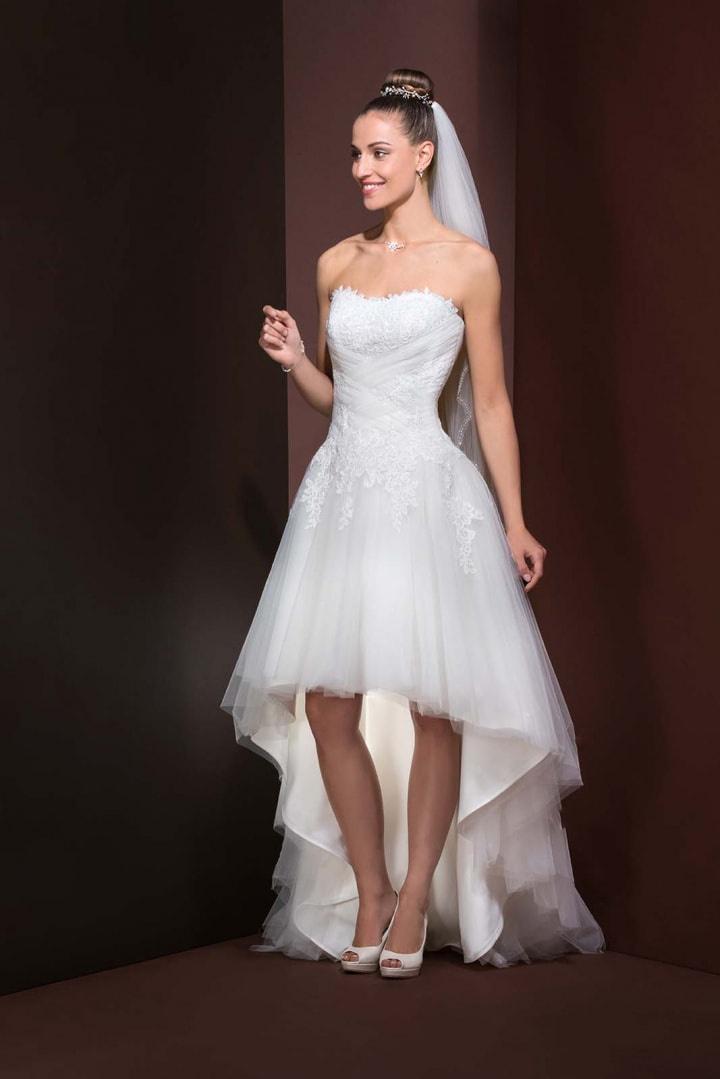 Robe de mariee ligne A en dentelle Robes de mariee Court Devant