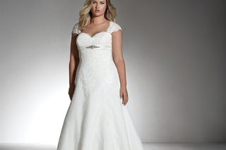 robe de mariée femme ronde grande taille coupe princesse