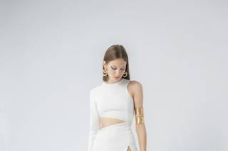 robe de mariée blanche simple ouverture latérale