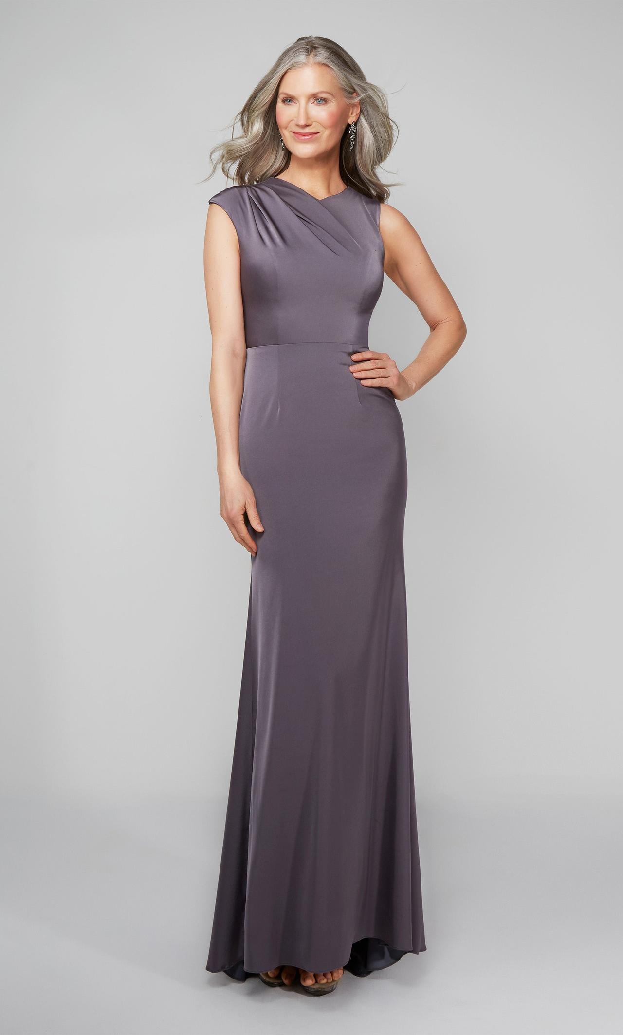 tenue de cocktail femme de 50 ans invitée a un mariage