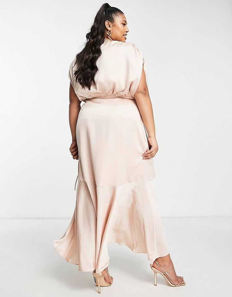 Les 62 robes de soir e grande taille les plus tendances