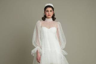 robe de mariée courte devant