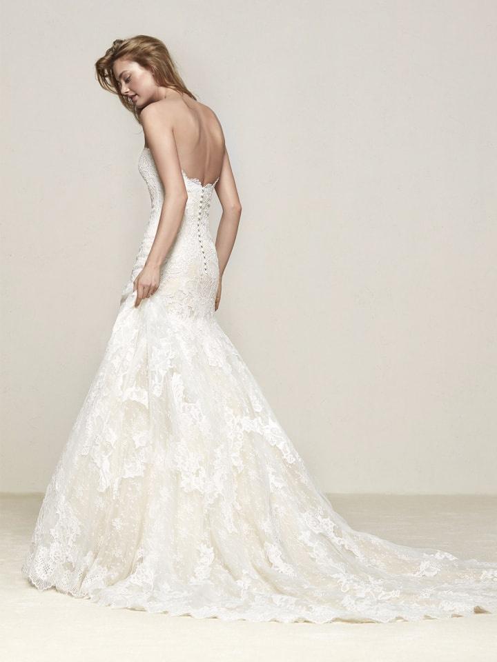 Pronovias