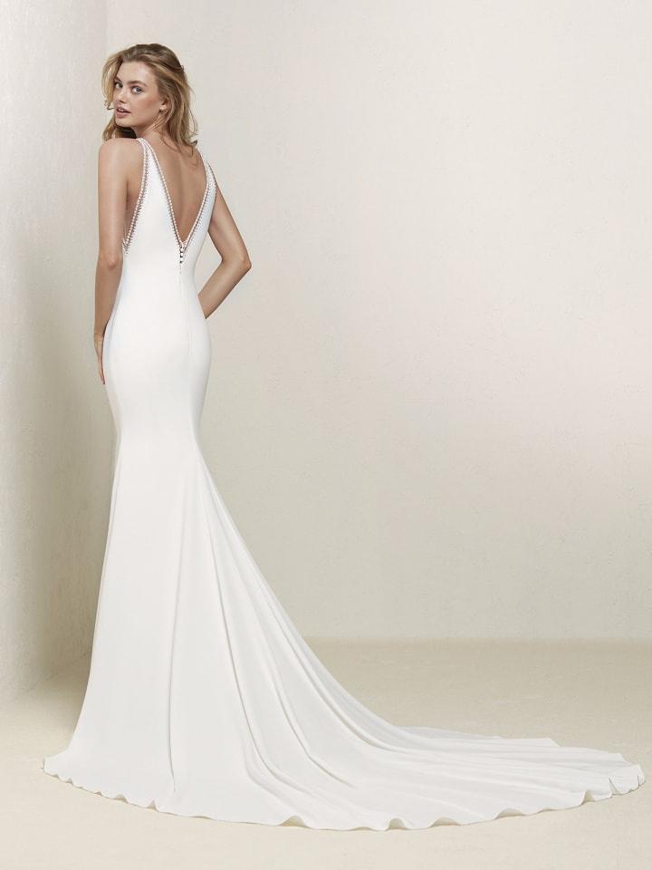 Pronovias