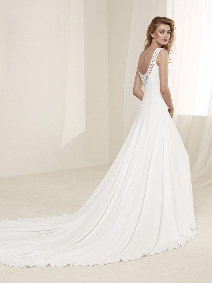 Pronovias