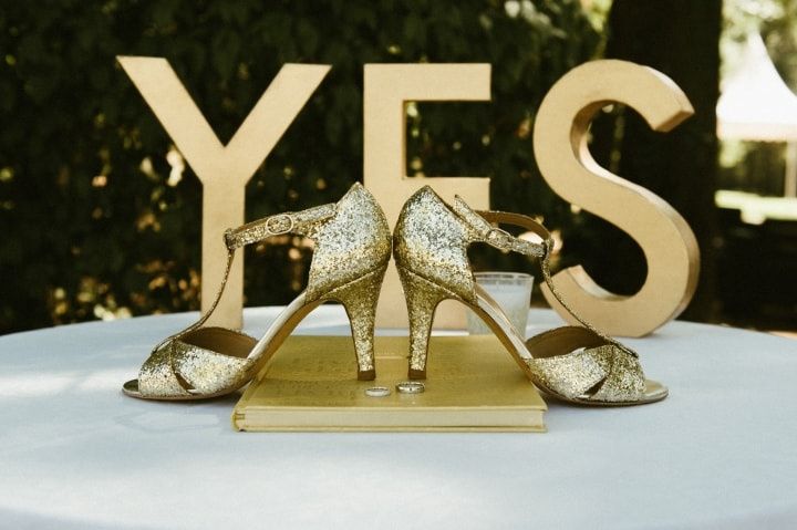 Glitter : 30 modèles de chaussures de mariée à paillettes