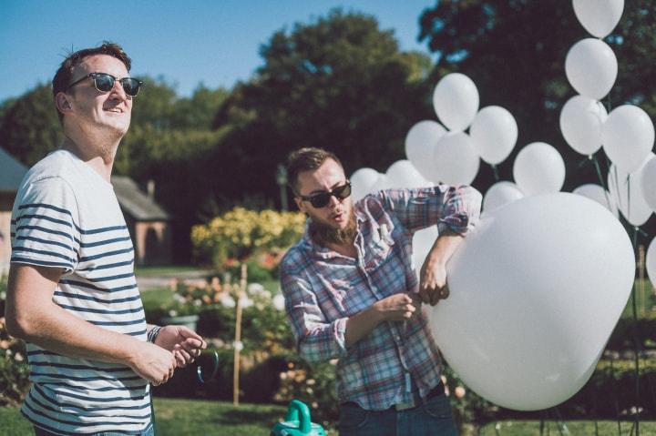 Lâcher de ballons lumineux led - Mariage Gaëlle & Thomas - surprise  invités, wedding