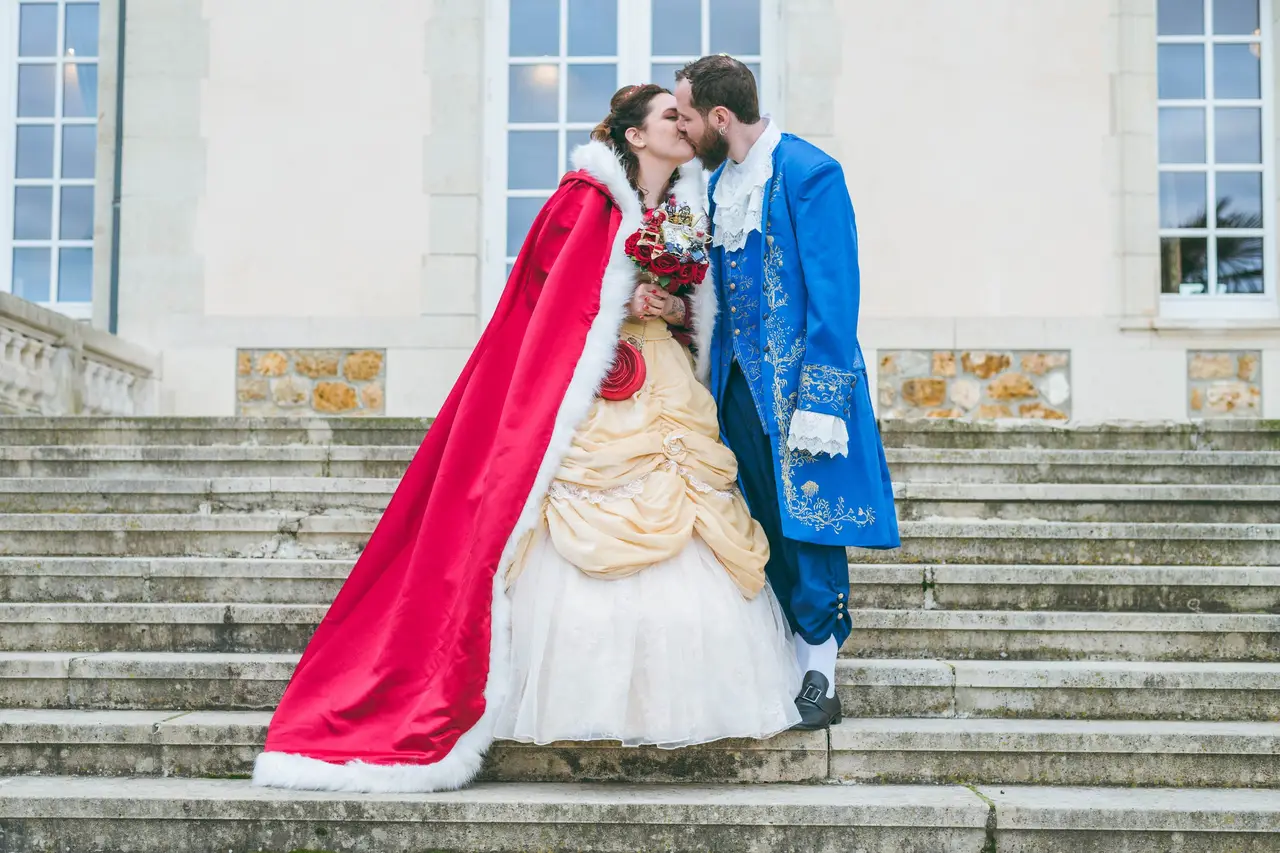 7 looks de mariés inspirés de l'univers Disney : à vous la tenue féerique !