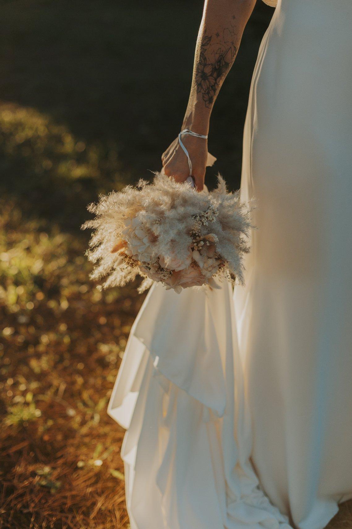 petit bouquet de mariée de style bohème