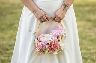 bouquet mariée cerceau avec fleurs de printemps