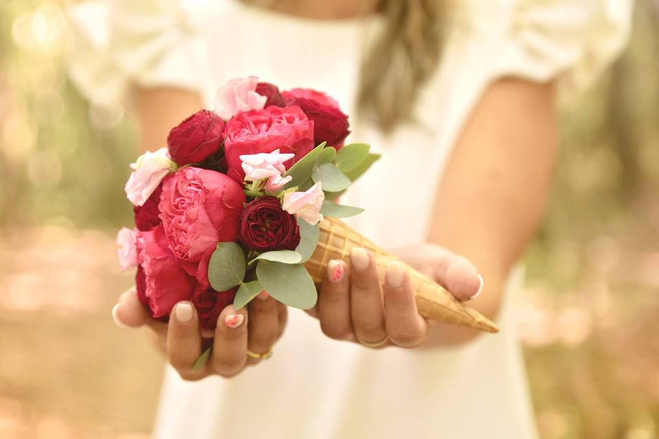50 bouquets de mariée originaux pour rendre votre look unique !
