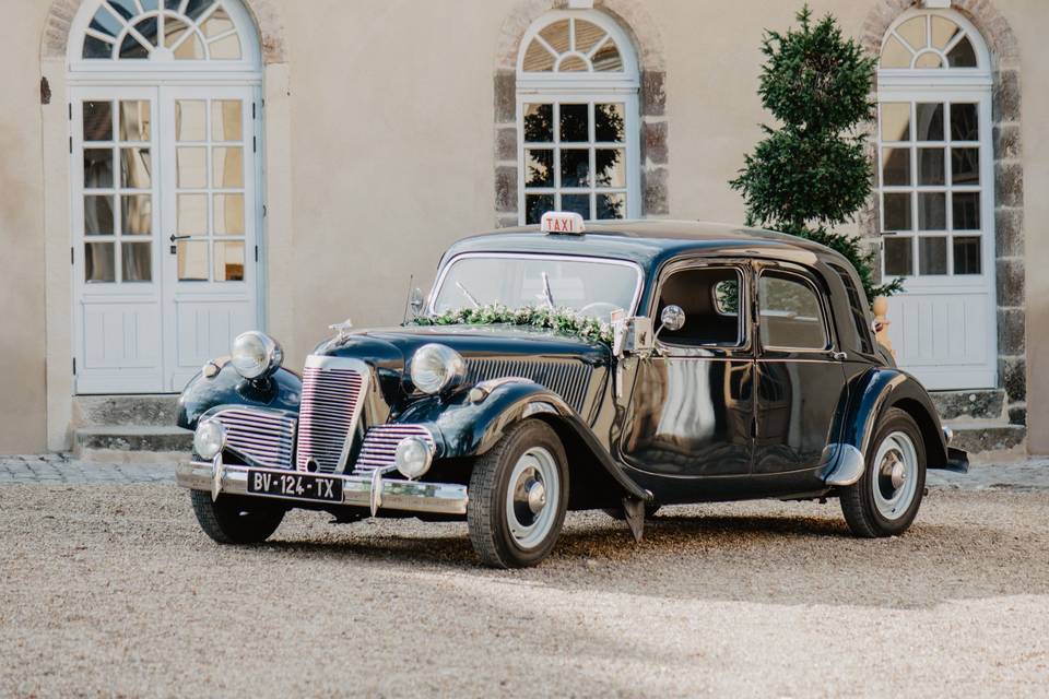 Louez un taxi anglais pour votre mariage : à vous le style londonien 