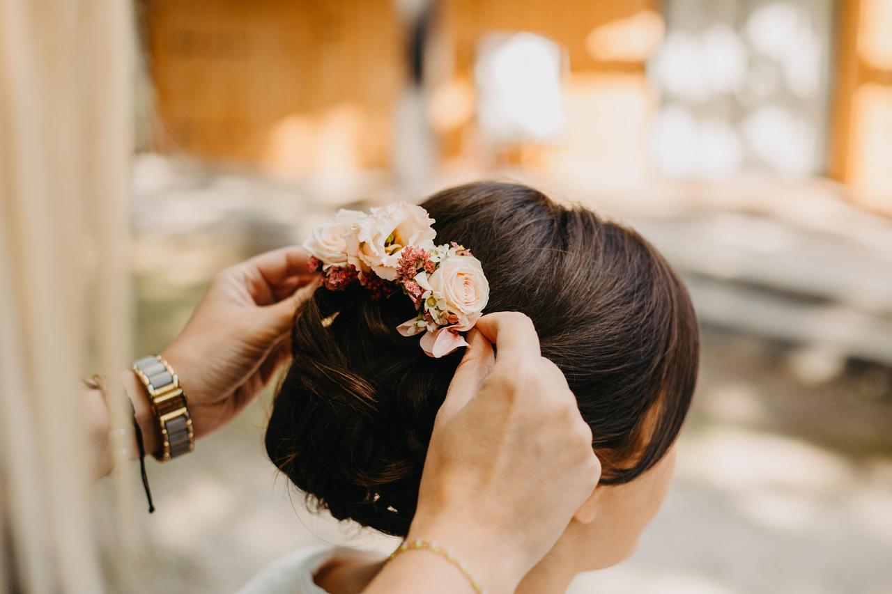 Serre tête de mariée esthetique coiffure mariage couleur pantine