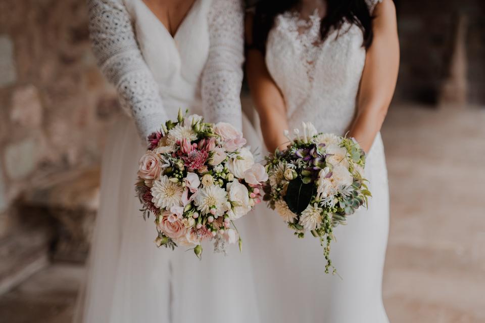 8 Types De Bouquets De Mariée : Faites Le Tri Selon La Forme Et Le Style