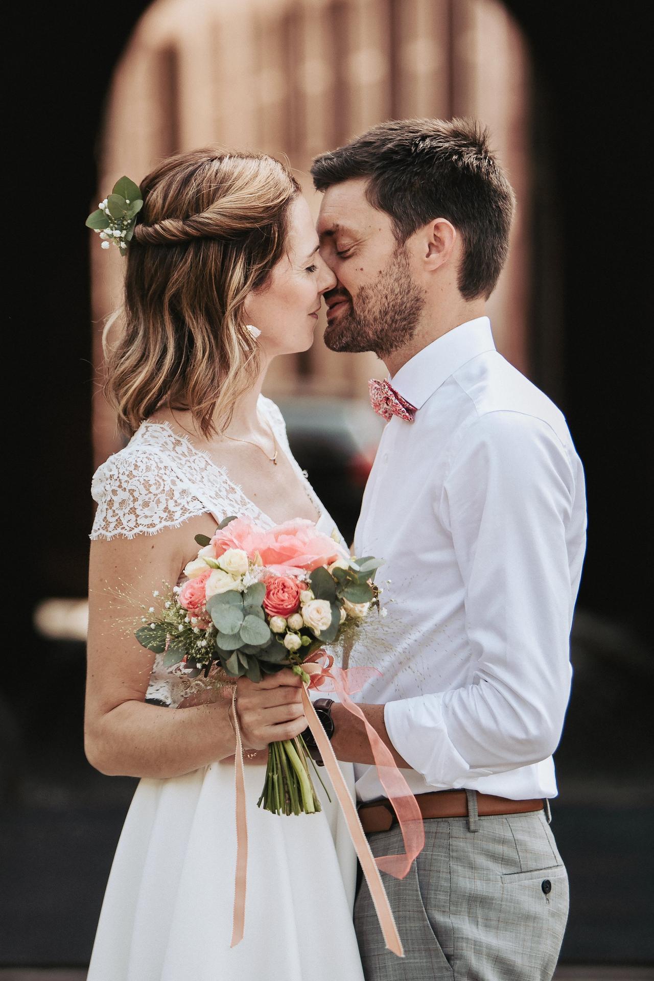 coiffure mariage cheveux court