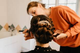 coiffure chignon mariage avec accessoires cheveux