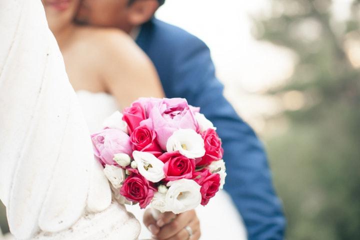 petit bouquet de mariée rose et blanc