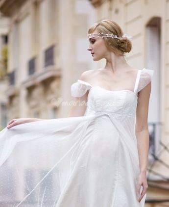 Confidenti'elle by Maë