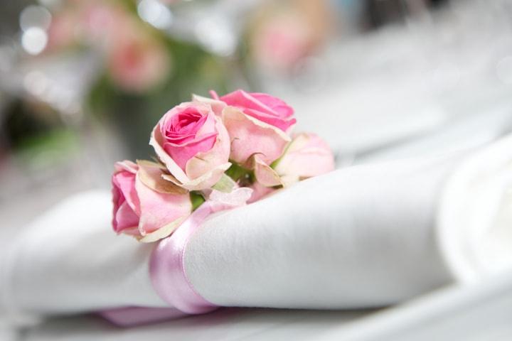 Serviette mains visage sport – Fleurs de mariage