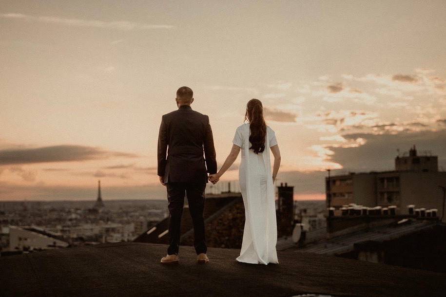 Rooftops, péniches… 10 lieux insolites de mariage validés par la Gen Z