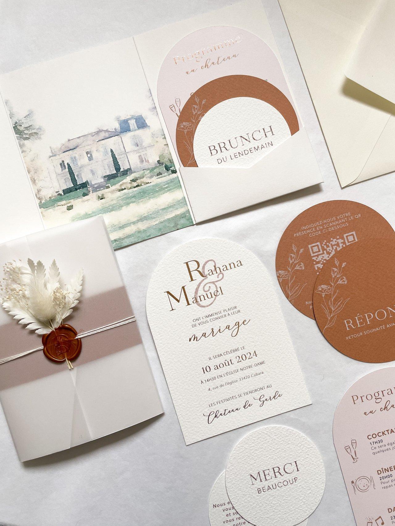 faire-part inspiration mariage mocha mousse, couleur pantone 2025