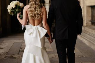 coiffure de mariée avec cheveux bouclés lachés