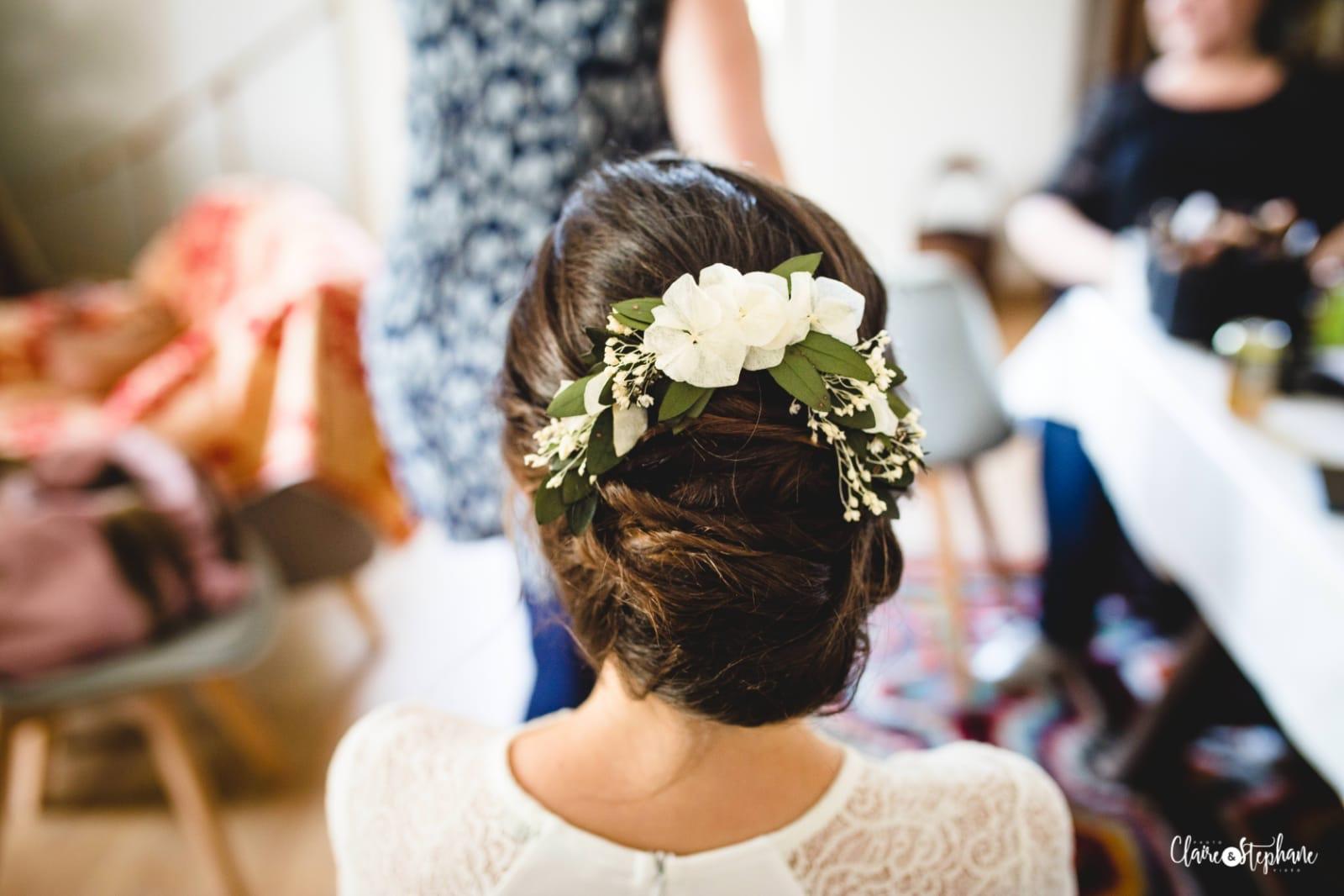 Coiffure mariage cheveux mi-longs 2026 : les plus belles idées pour la