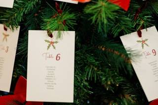 mariage noel deco plan de table vert et rouge