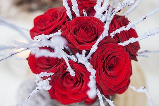 deco de mariage rouge d'hiver