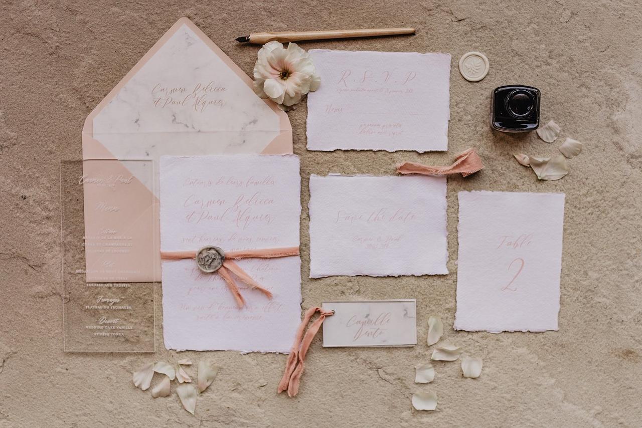 Lovely Instants