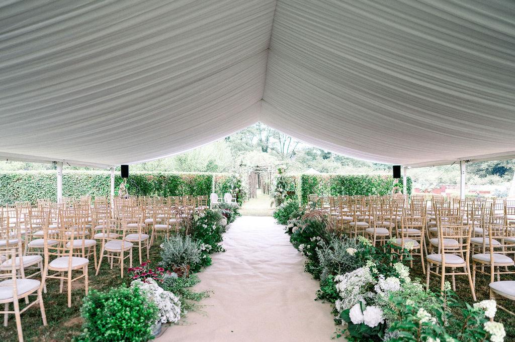 mariage exterieur chapiteau