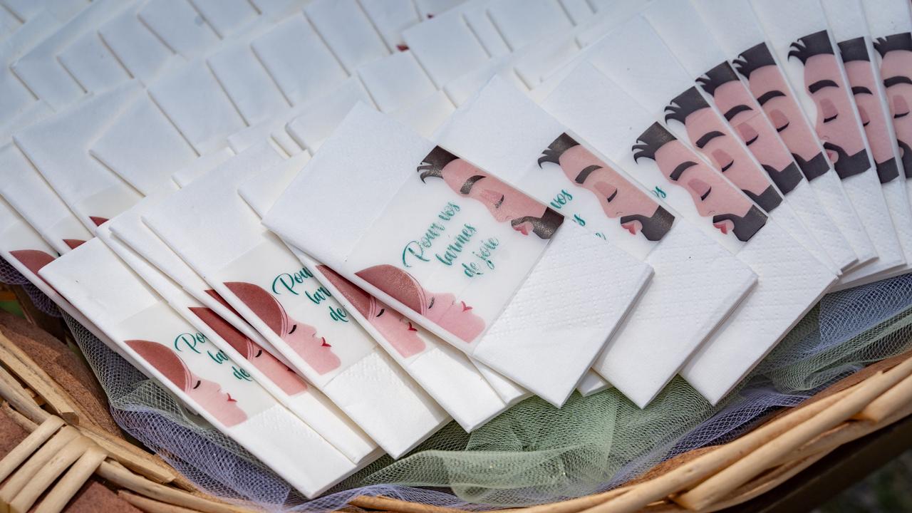 ceremonie mariage laique mouchoirs invites