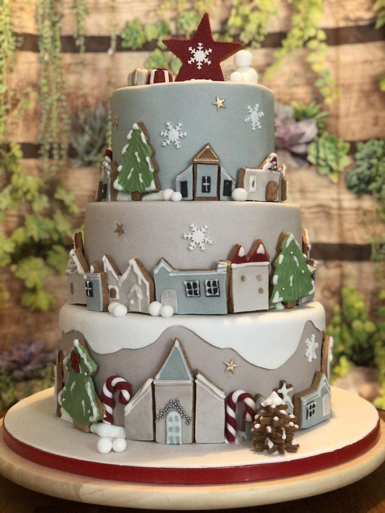 gateau de mariage sur le thème de noel, wedding cake de noel