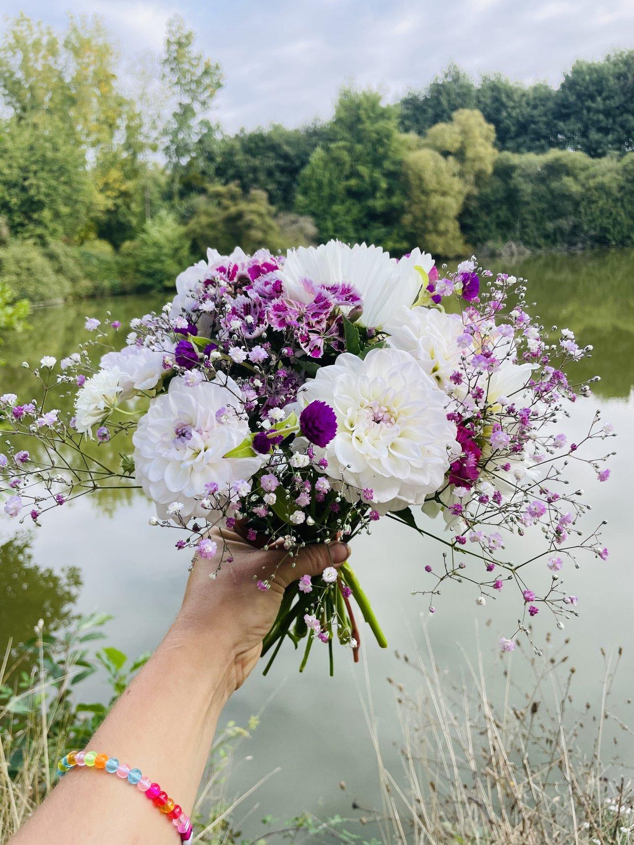 fleurs pour bouquet mariage estival couleurs tendance 2026
