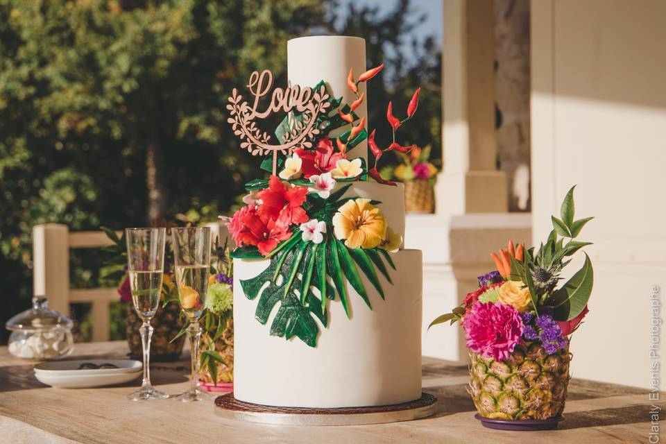 20 wedding cakes exotiques pour un mariage haut en couleurs