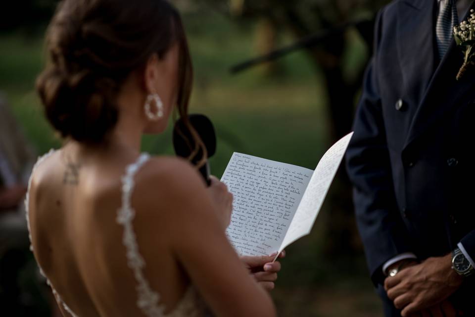 texte pour mariage laïque lu par la mariée de dos