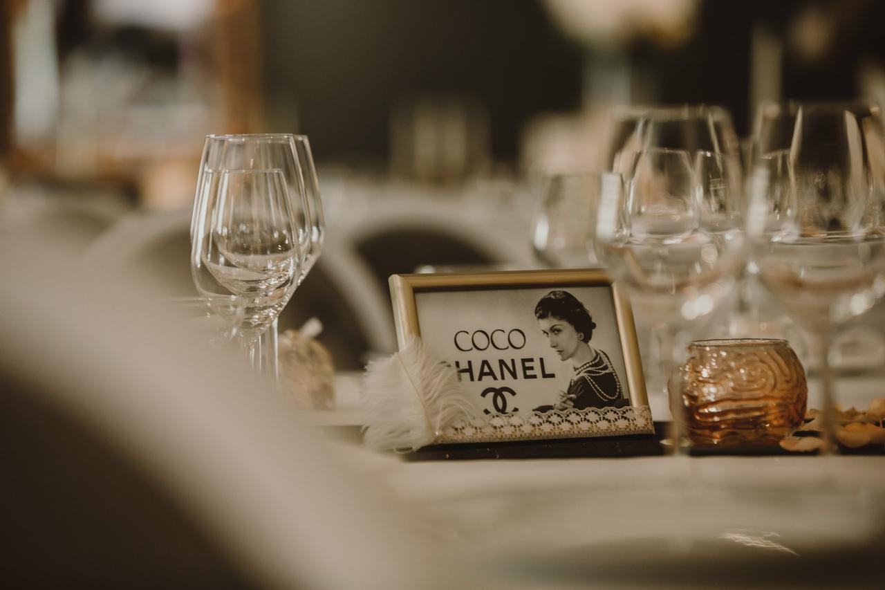 Nom de table du mariage : exemples originaux et personnalisables