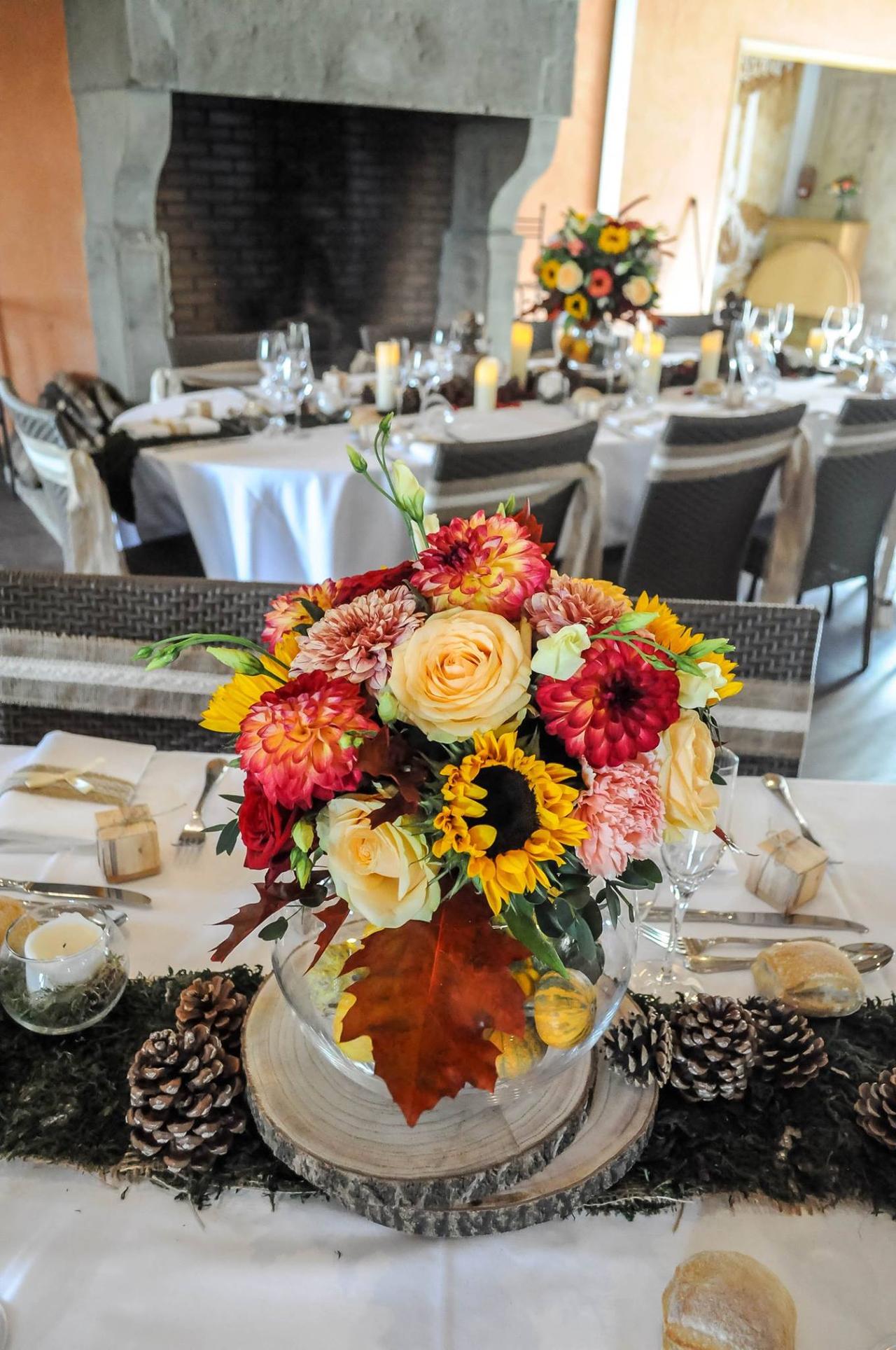 centre de table avec fleurs d'automne