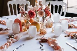 decoration table ronde mariage coloree