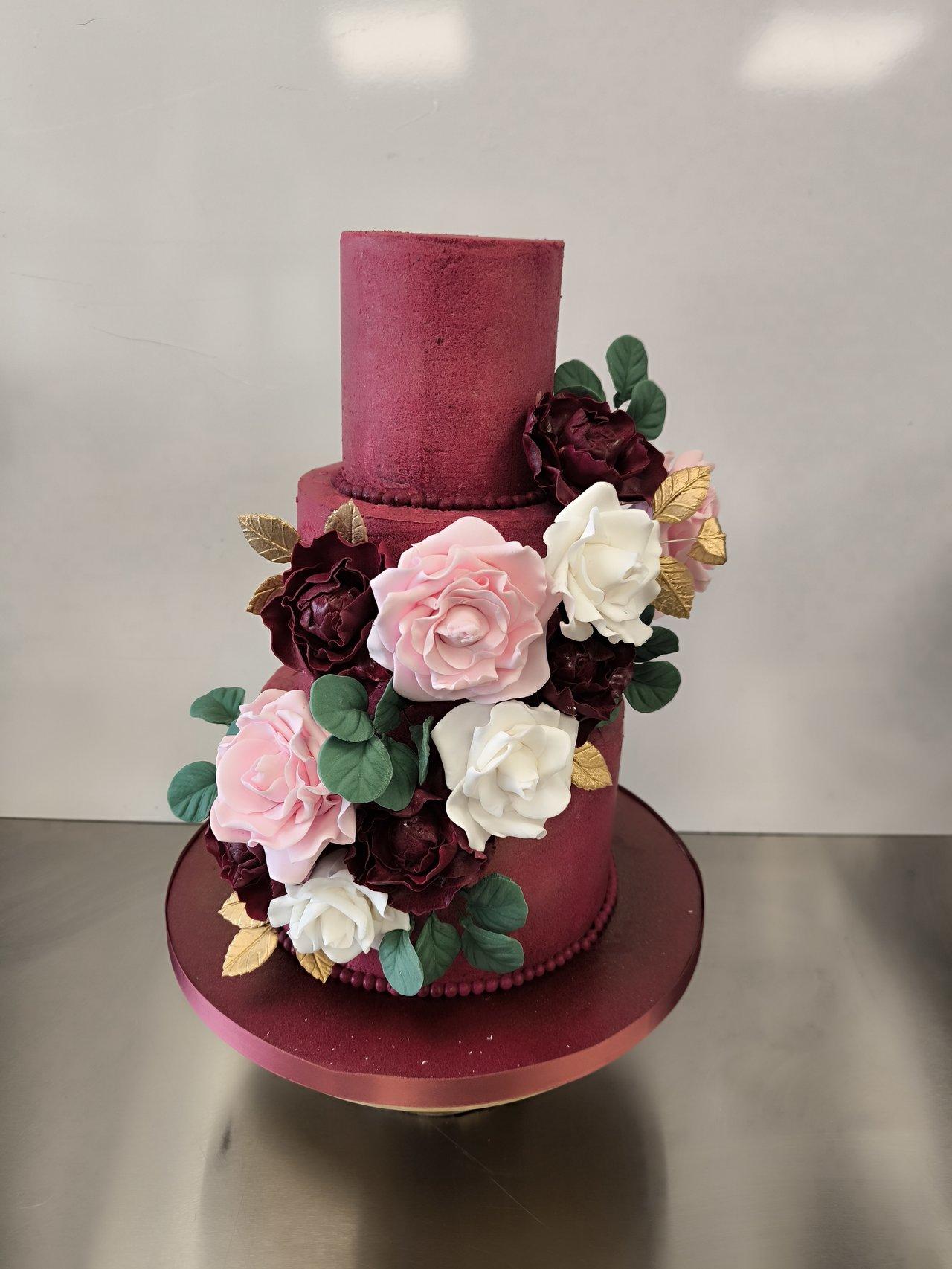 présentoir gâteau sur pied mariage