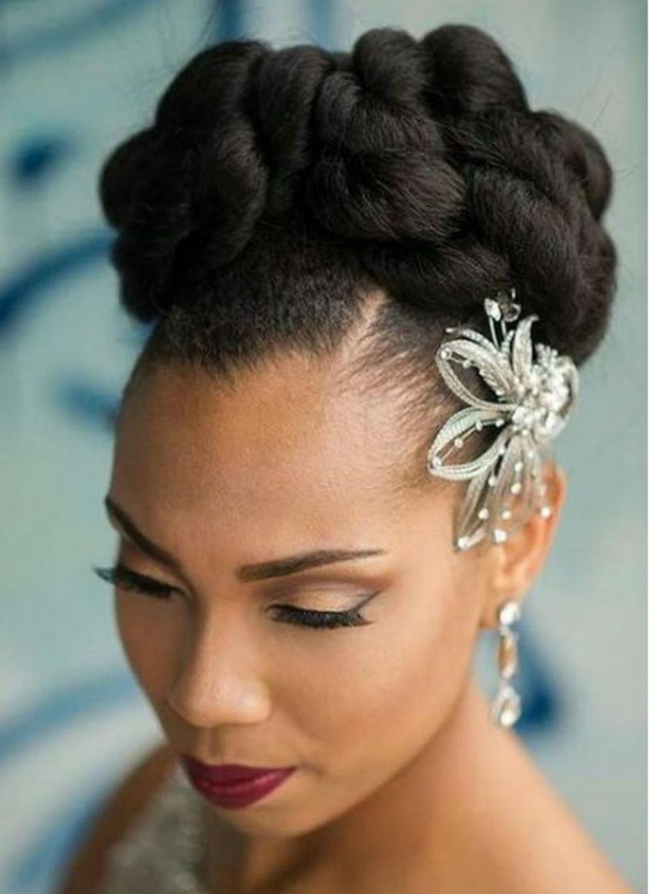 35 Coiffures De Mariée Afro De Toute Beauté