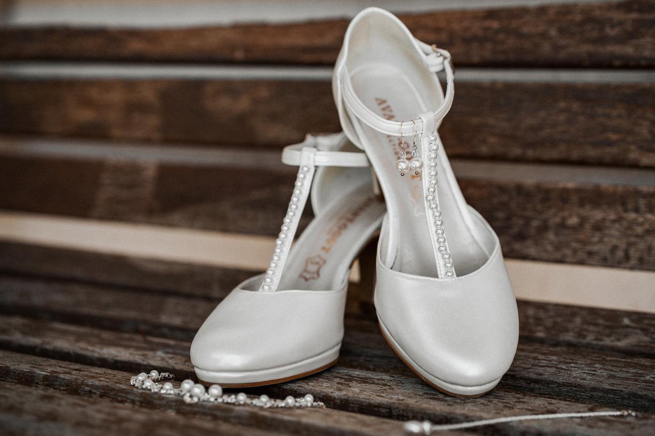 chaussures mariage hiver fermees avec perles