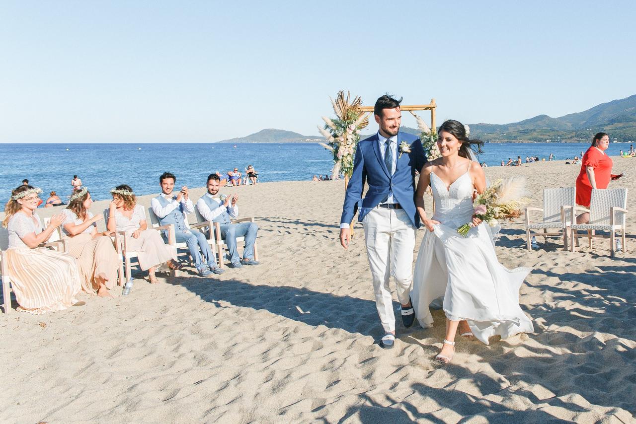 mariage sur la plage plage publique ceremonie laique