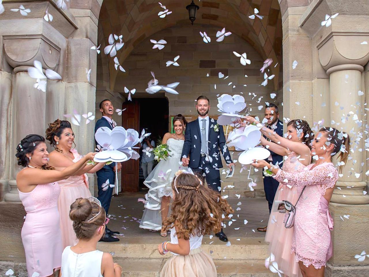 sortie de ceremonie confetti biodegradable