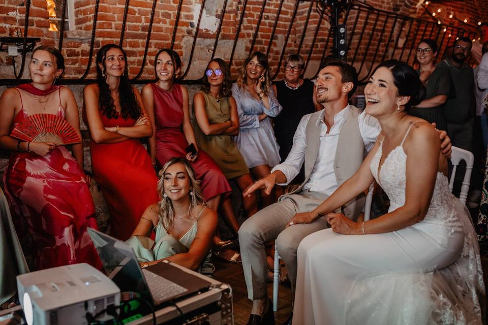 10 idées de vidéos de mariage entre souvenirs et humour 