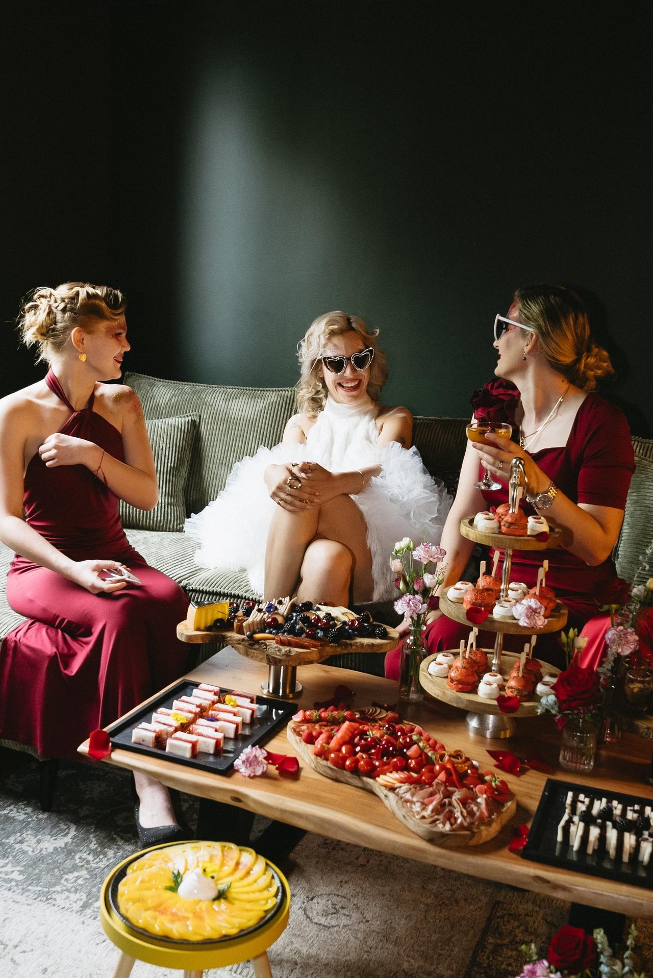 evjf sur le cinéma, autour d'un brunch, jeu du dernier mot entre copines