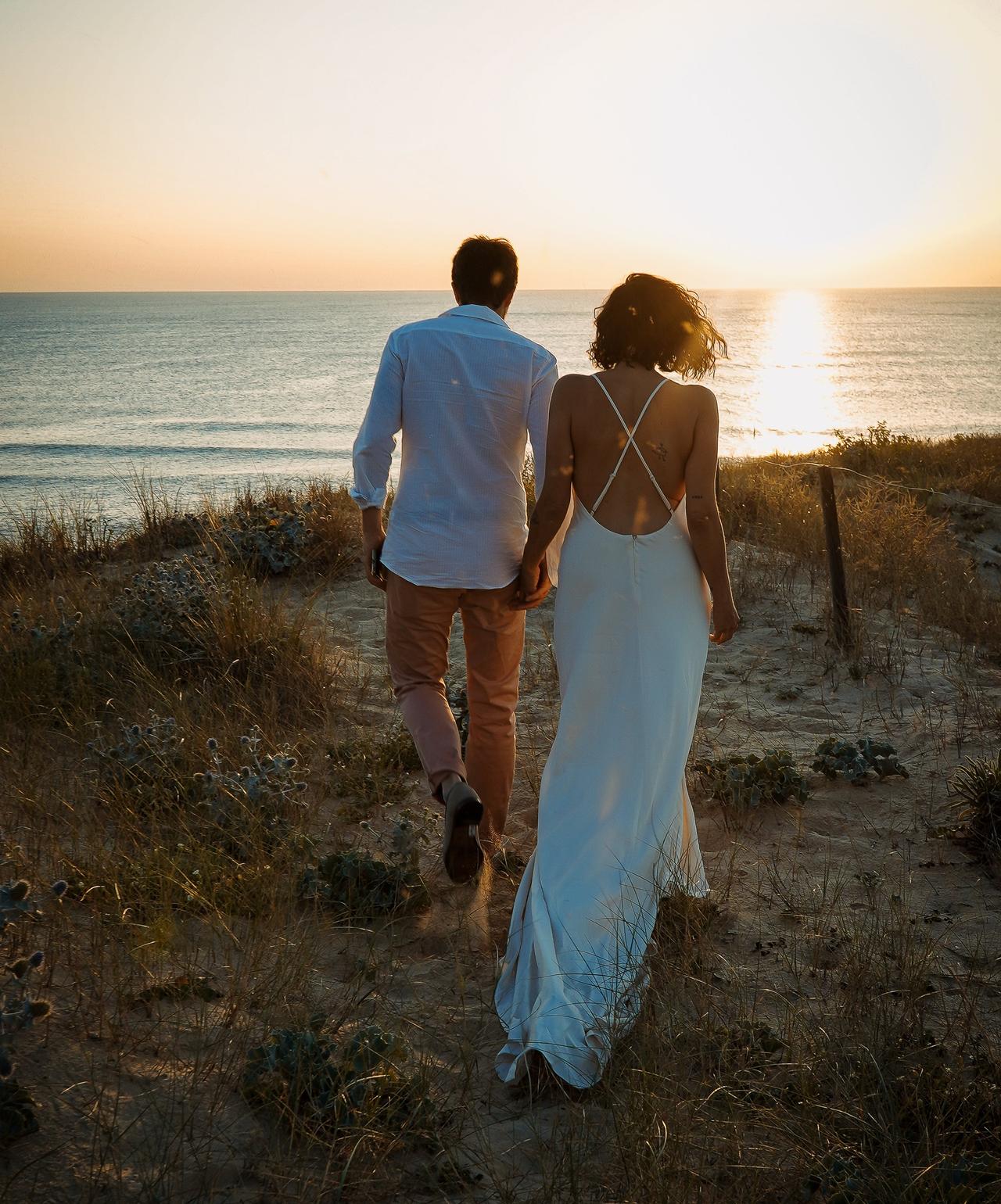 robe blanche fluide mariage plage